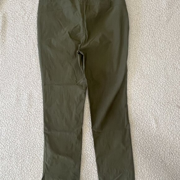 Chico's Olive Green Skinny Ankle Pant - size 1.5R - Picture 4 of 4